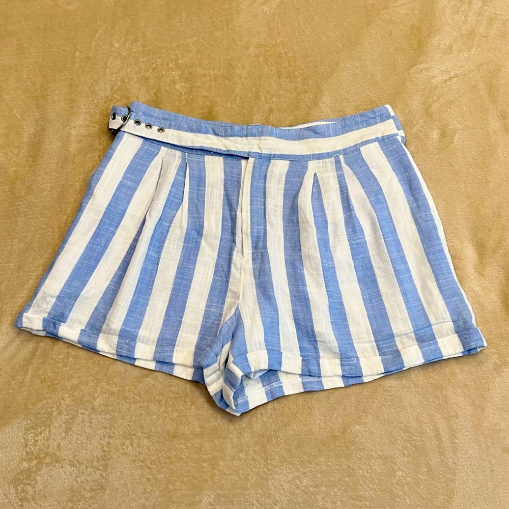 NWT⭐️ F21 Striped Linen Shorts